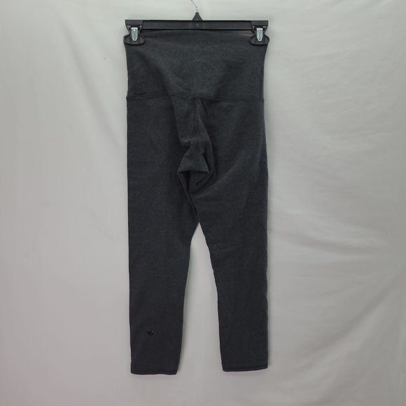 Lululemon Wunder Under Women's High Rise Crops Pants Black - Size 2 - Picture 2 of 5